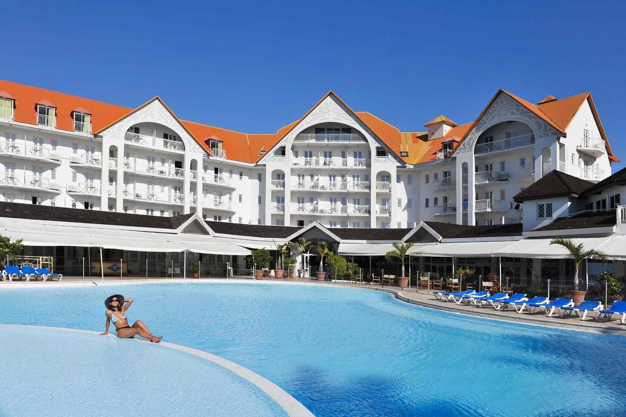 Hotel Mercure Creolia Saint-Denis Exterior foto
